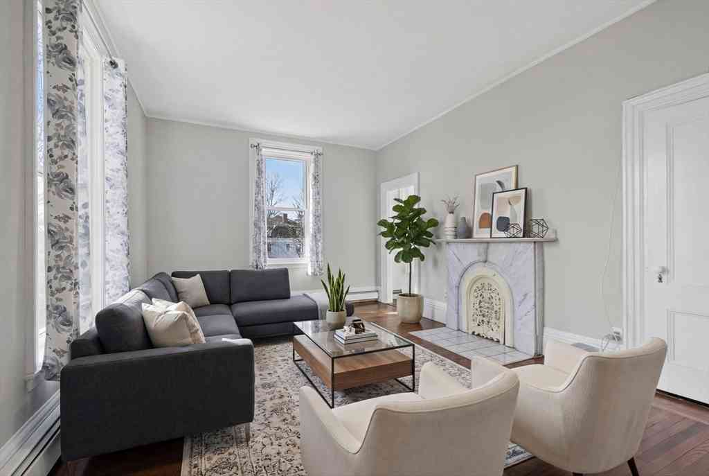 Condo For Sale - 4 Mount Vernon St #4<br/> Haverhill, MA 01830