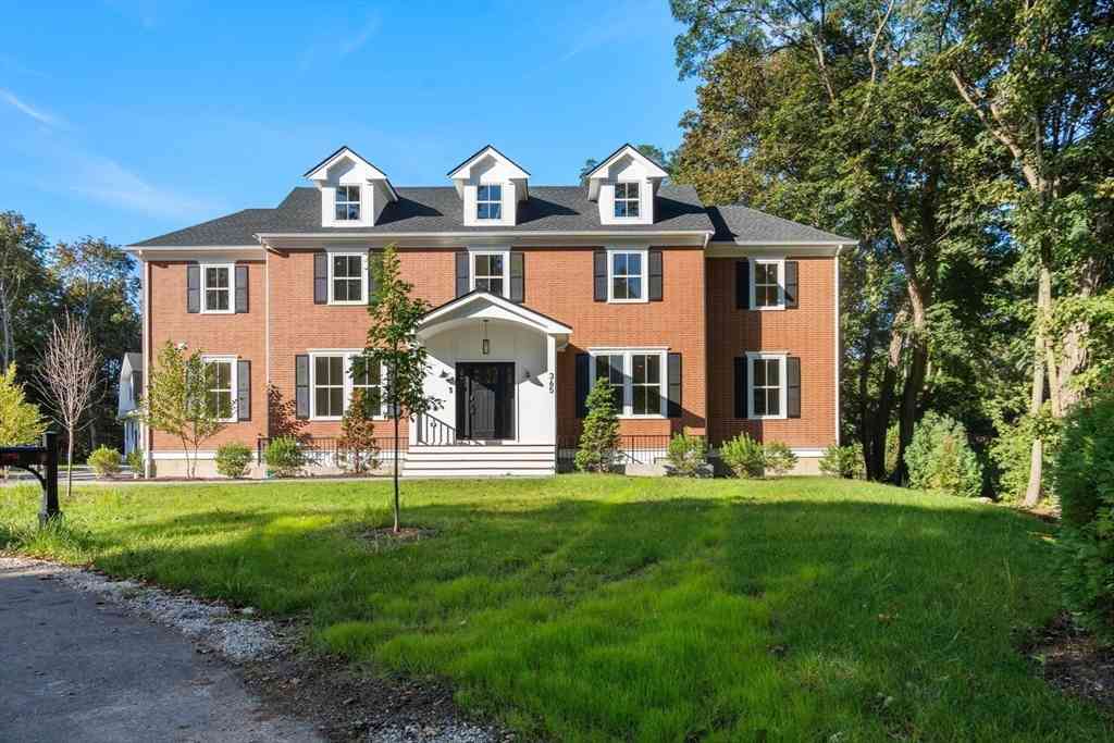 Homes For Sale - 365 Worcester St<br/> Wellesley, MA 02481