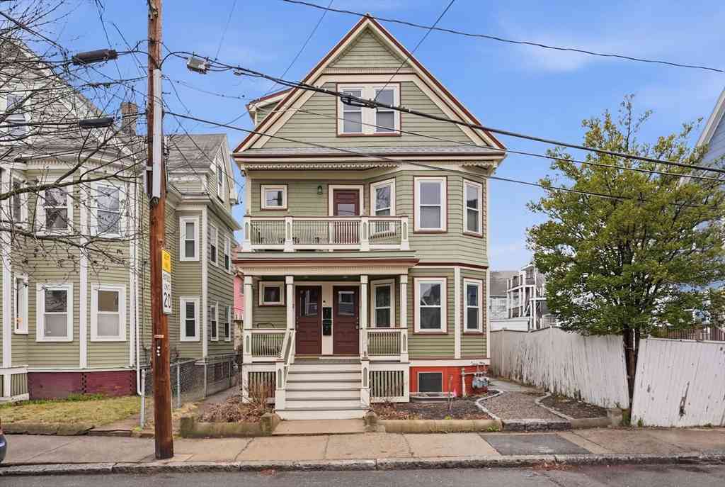 Condo For Sale - 5 Glendale Ave #5<br/> Somerville, MA 02144