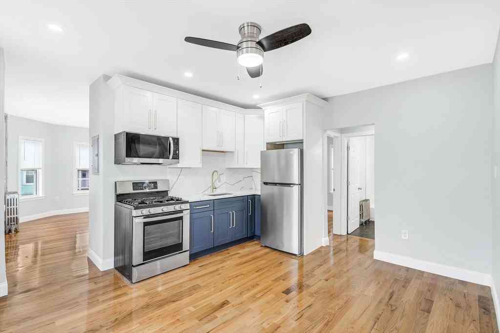 Apartment For Rent - 19 Farrington St #1<br/> Brockton, MA 02301