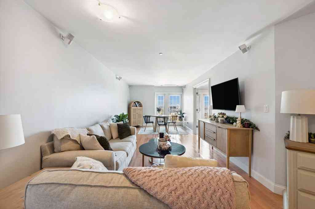 Condo For Sale - 312-320 W 3rd St #305<br/> Boston, MA 02127