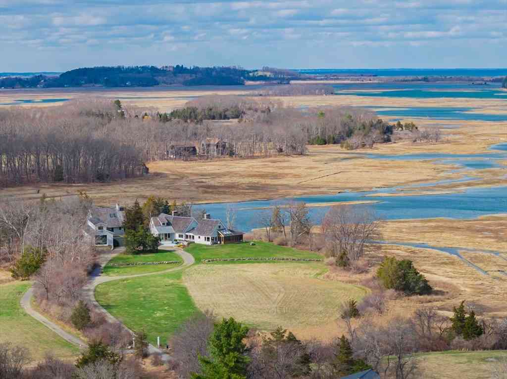 Homes For Sale - 80R Eastern Ave<br/> Essex, MA 01929