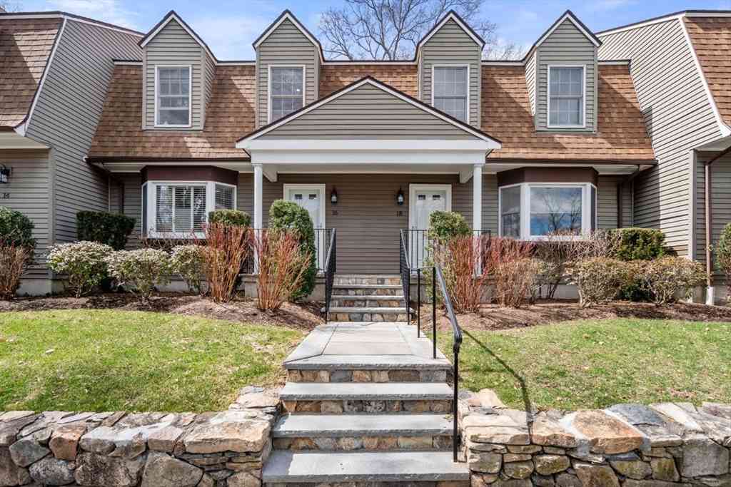 Condo For Sale - 16 Wiswall Circle #16<br/> Wellesley, MA 02482