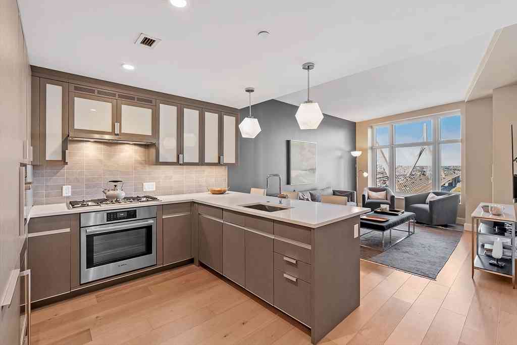 Condo For Sale - 100 Lovejoy Wharf #11F<br/> Boston, MA 02114