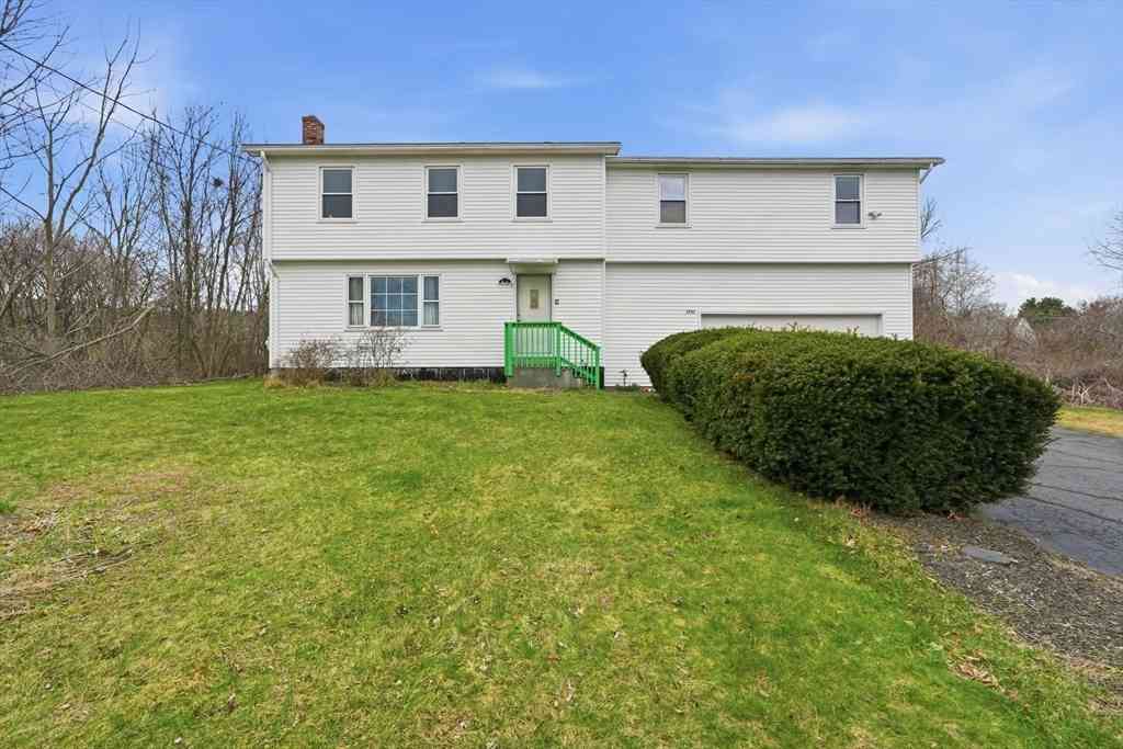 Homes For Sale - 1731 S East Street<br/> Hampshire County, Amherst, MA 01002