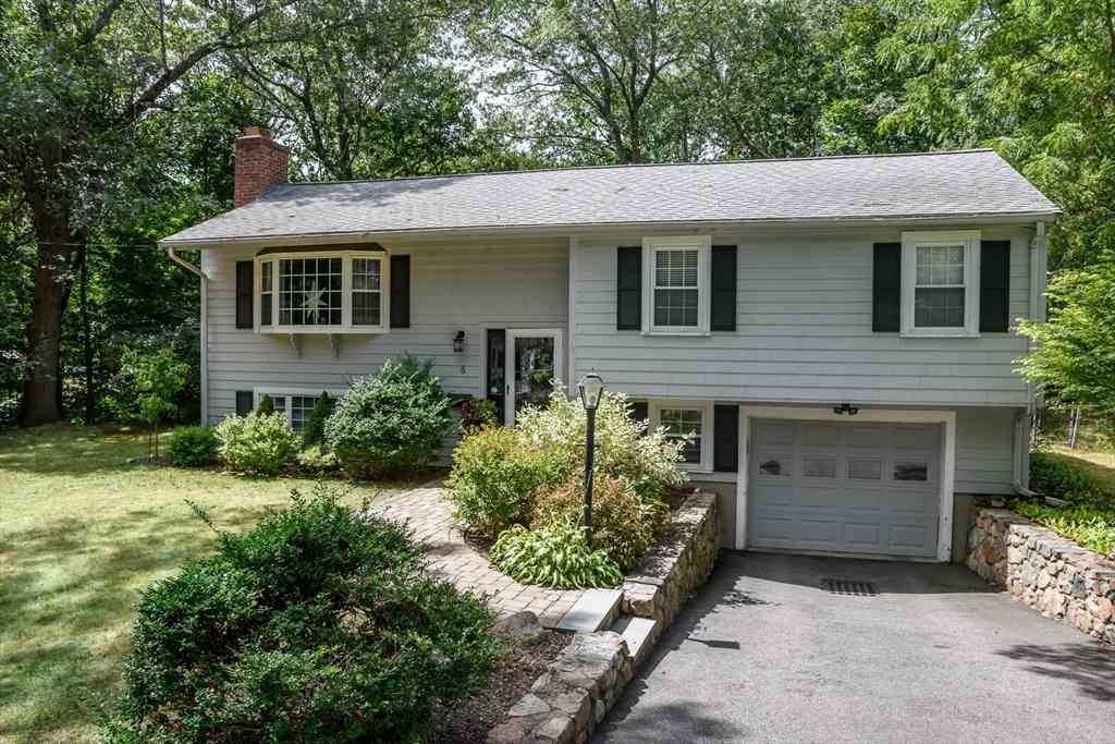 Homes For Sale - 5 Loker St<br/> Natick, MA 01760