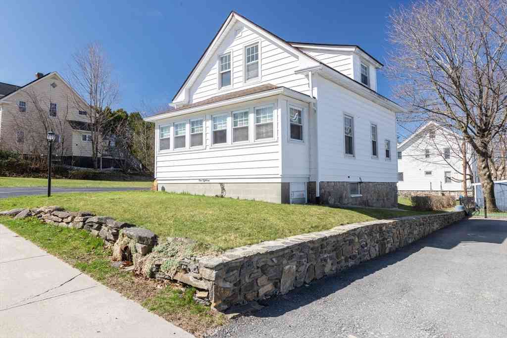 Homes For Sale - 118 Dana Ave<br/> Worcester, MA 01604