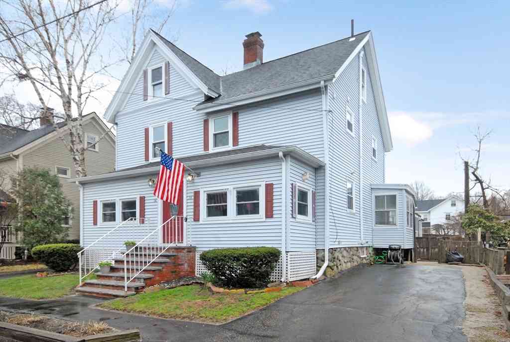 Homes For Sale - 12-14 Willow St<br/> Concord, MA 01742