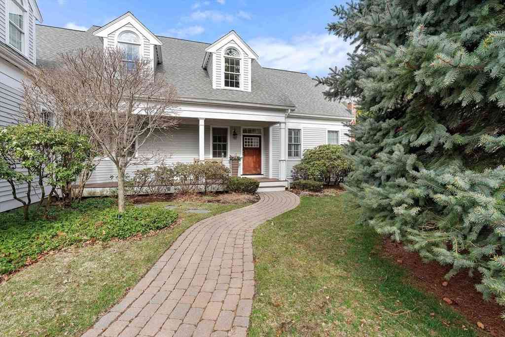Condo For Sale - 25 Davis Brook Drive #25<br/> Natick, MA 01760