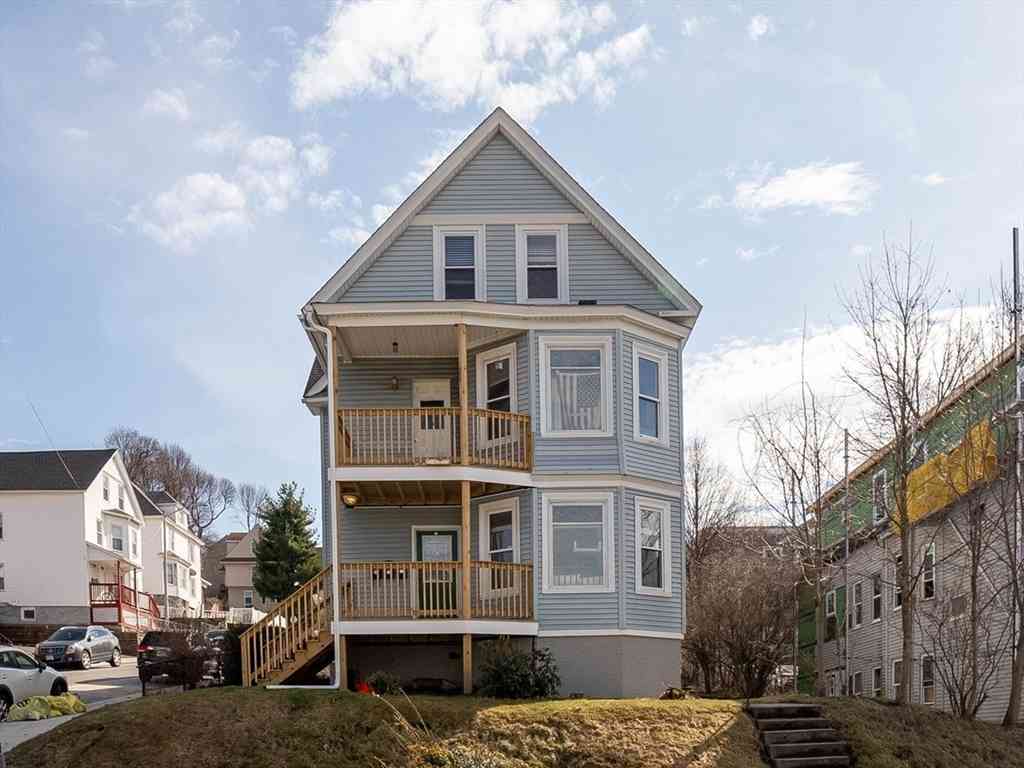 Apartment For Rent - 74 Green Hill Pkwy #1<br/> Worcester, MA 01605