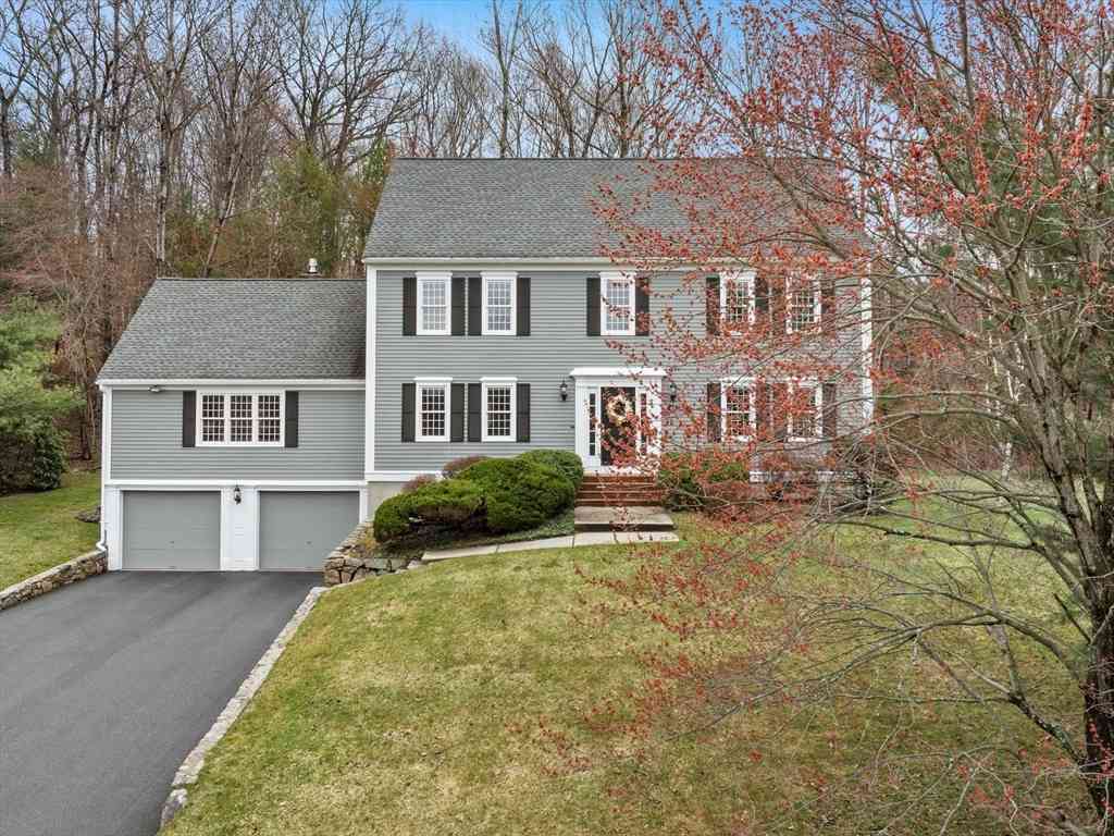 Homes For Sale - 43 Thomas Newton Drive<br/> Worcester County, Westborough, MA 01581