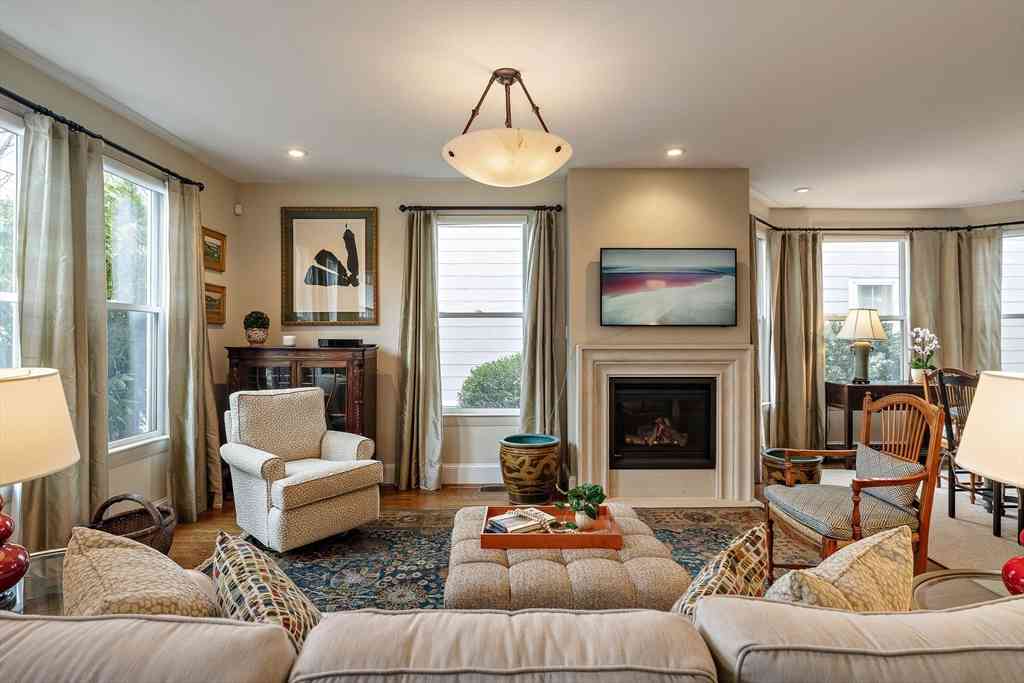 Condo For Sale - 53 Ellery #1<br/> Cambridge, MA 02138