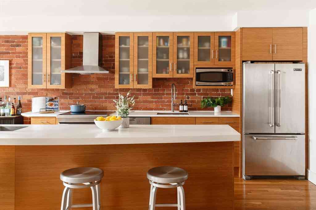 Condo For Sale - 193 St Botolph #1<br/> Boston, MA 02115