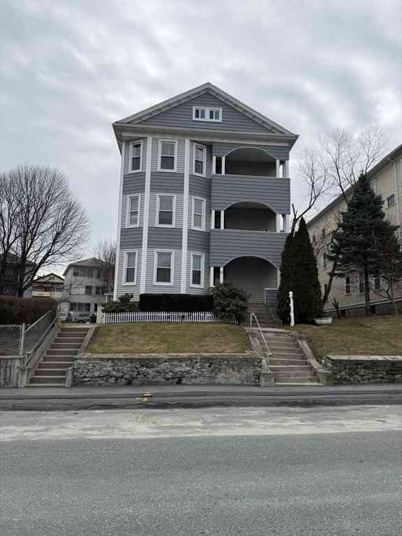 Multifamily For Sale - 49 Perry Ave<br/> Worcester, MA 01610