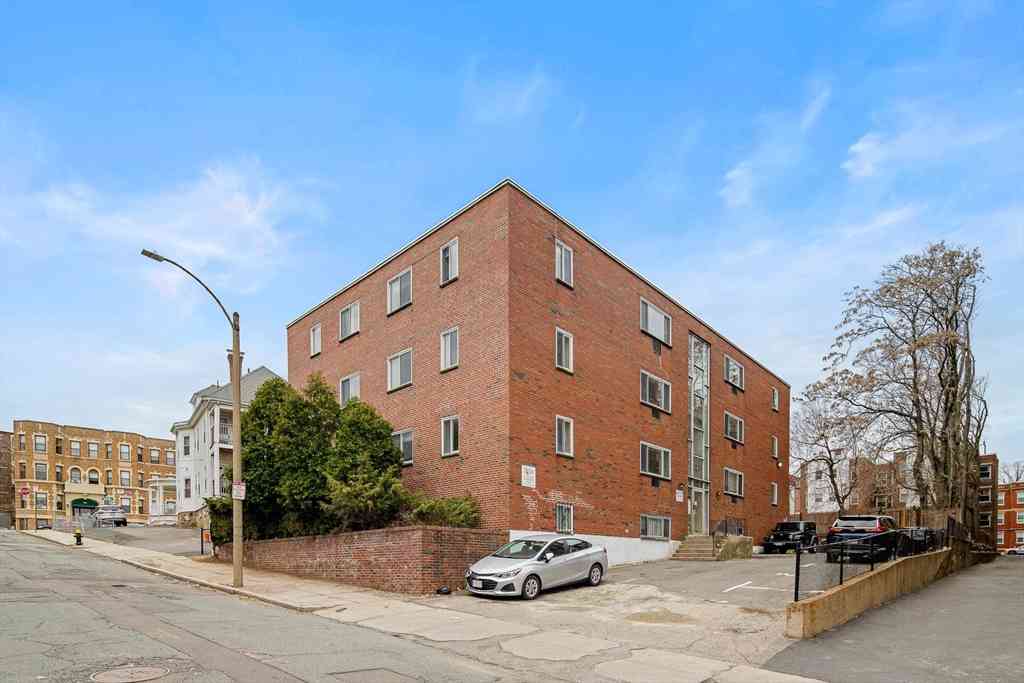 Condo For Sale - 10 Scottfield Rd #34<br/> Boston, MA 02134