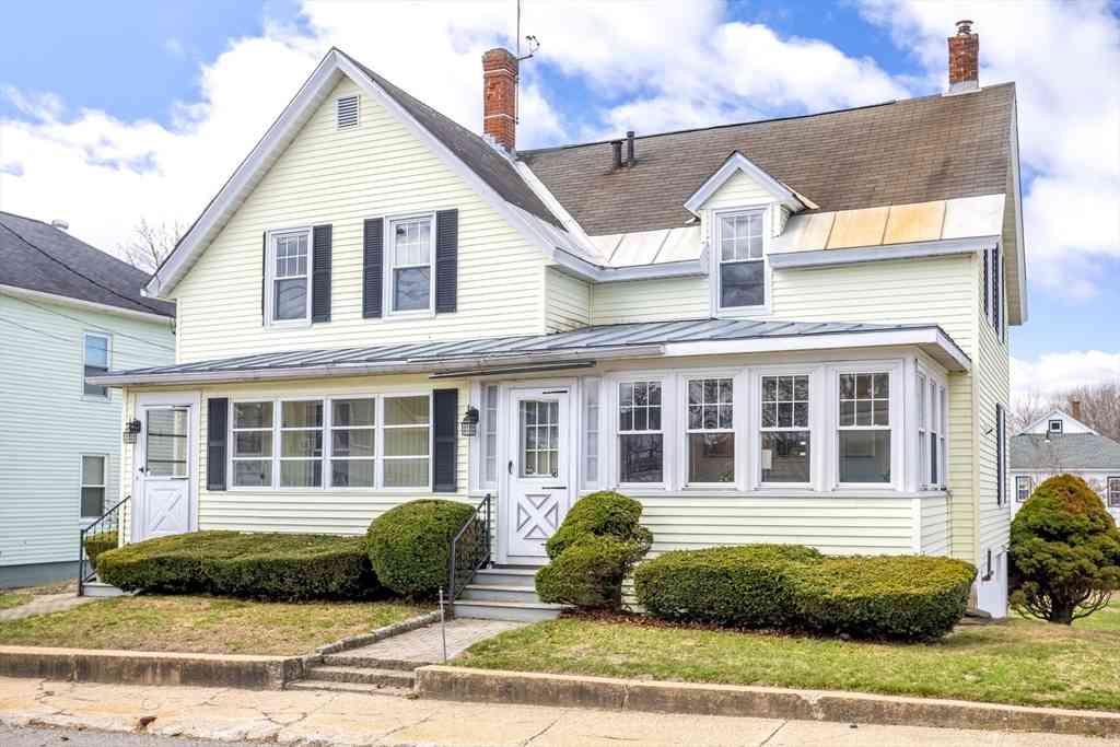 Homes For Sale - 213 Regan St<br/> Worcester County, Gardner, MA 01440