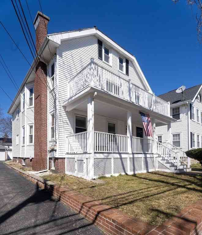 Multifamily For Rent - 98 Harlow St<br/> Arlington, MA 02474