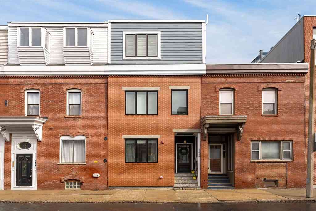Condo For Sale - 772 E 6th St #1<br/> Boston, MA 02127