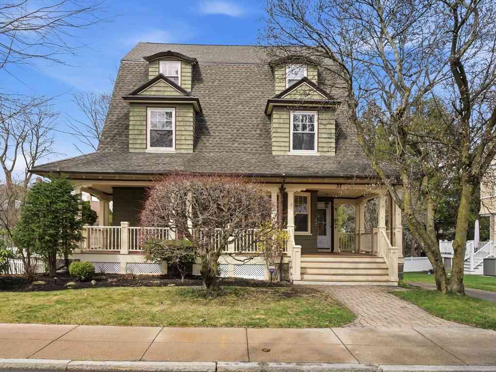 Homes For Sale - 37 Pomfret St<br/> Boston, MA 02132