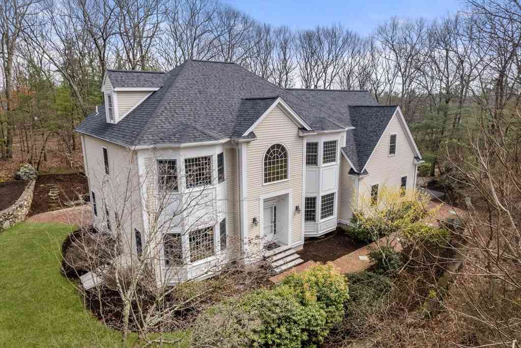 Homes For Sale - 57 Flint Locke Lane<br/> Medfield, MA 02052