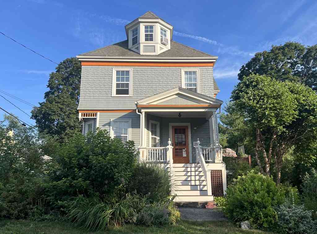 Homes For Sale - 21 Montague St<br/> Arlington, MA 02474