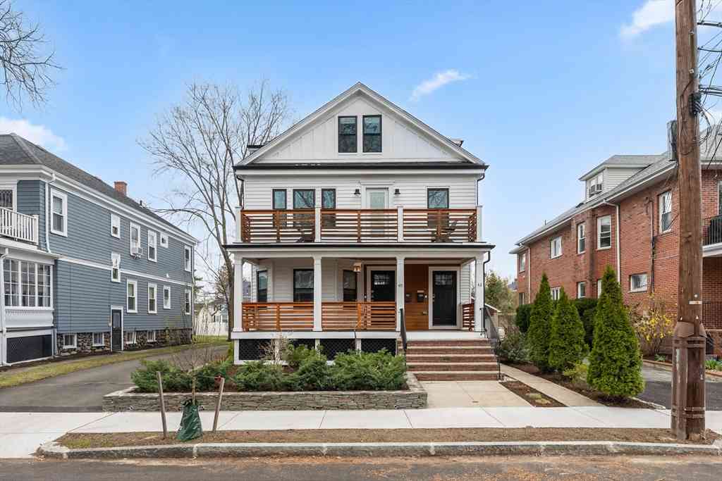 Condo For Sale - 40 Harlow Street #40<br/> Arlington, MA 02474