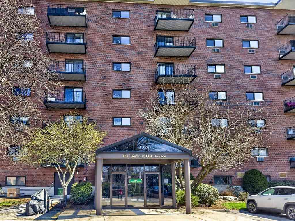Condo For Sale - 1321 Worcester Rd #506<br/> Framingham, MA 01701