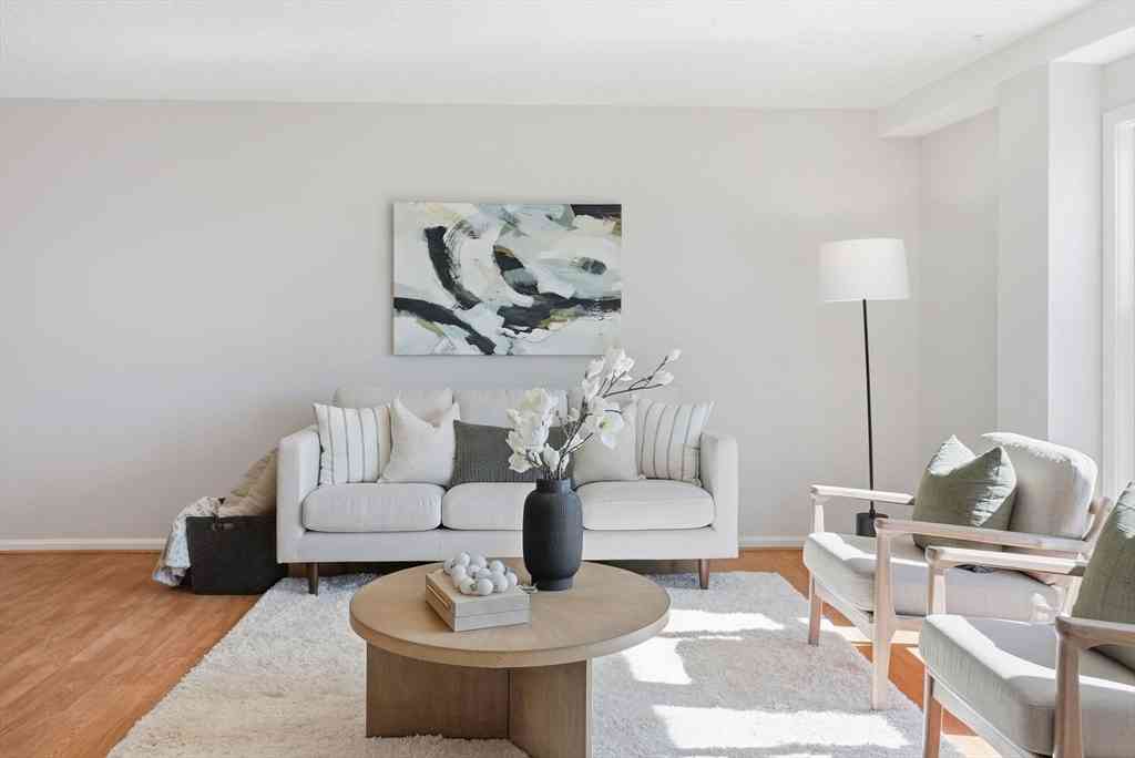 Condo For Sale - 314 Riverside Ave #408<br/> Middlesex County, Medford, MA 02155