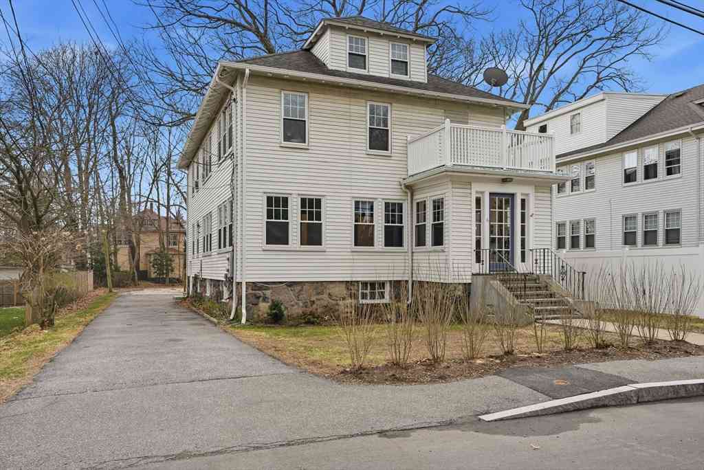Multifamily For Rent - 6 Verndale Rd<br/> Milton, MA 02186