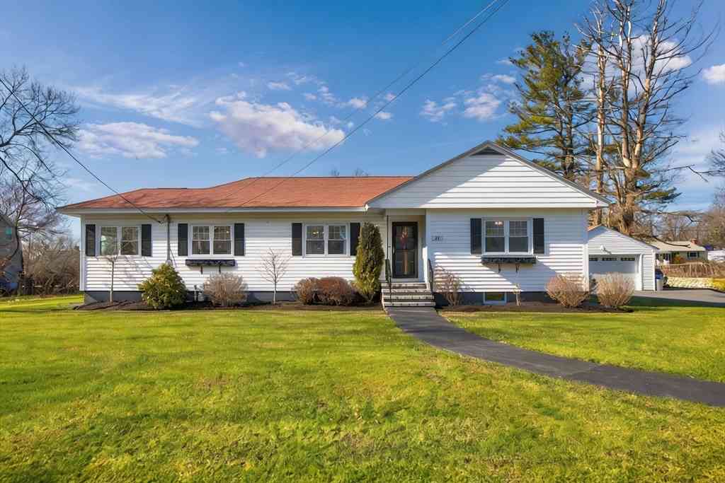 Homes For Sale - 21 Huntington Ave<br/> Methuen, MA 01844