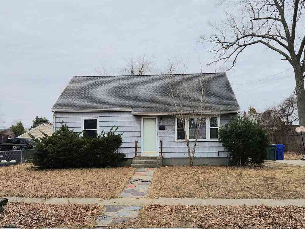 Homes For Sale - 245 El Paso St<br/> Springfield, MA 01104
