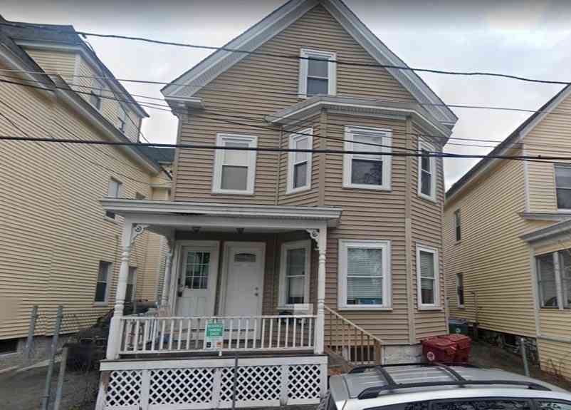 Apartment For Rent - 17 Clare St #1<br/> Lowell, MA 01854