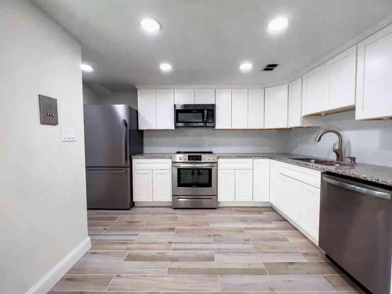 Condo For Rent - 592 American Legion Highway #3<br/> Boston, MA 02131