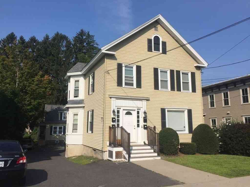Homes For Rent - 114 King Street #B<br/> Northampton, MA 01060