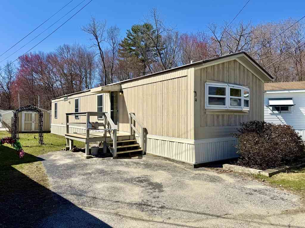Mobile Home For Sale - 14 Breezy Bend<br/> Worcester County, Auburn, MA 01501