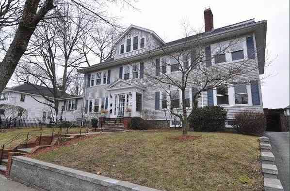 Apartment For Rent - 27 Crosby Road #2<br/> Newton, MA 02467