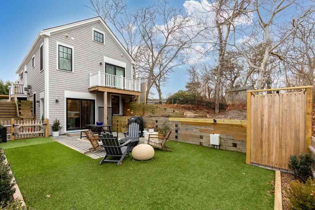 Condo For Sale - 286 Bradford St #A5<br/> Barnstable County, Provincetown, MA 02657