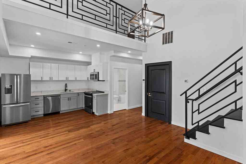 Apartment For Rent - 280 Essex Street #502<br/> Lawrence, MA 01840