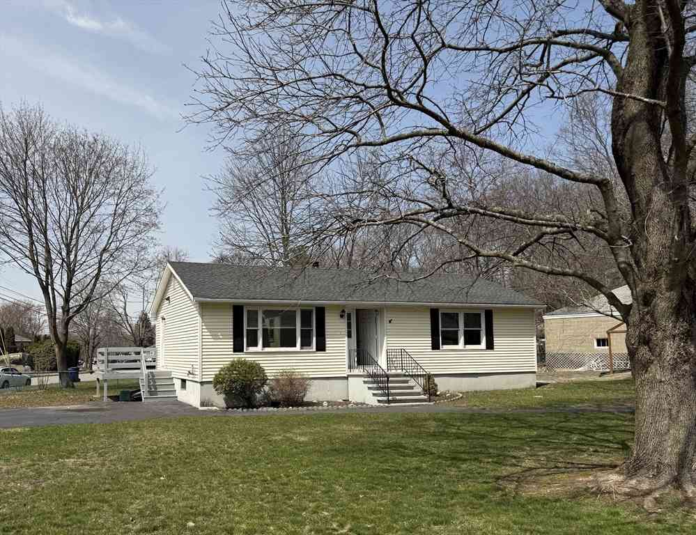 Homes For Rent - 1 Joyce Rd<br/> Peabody, MA 01960