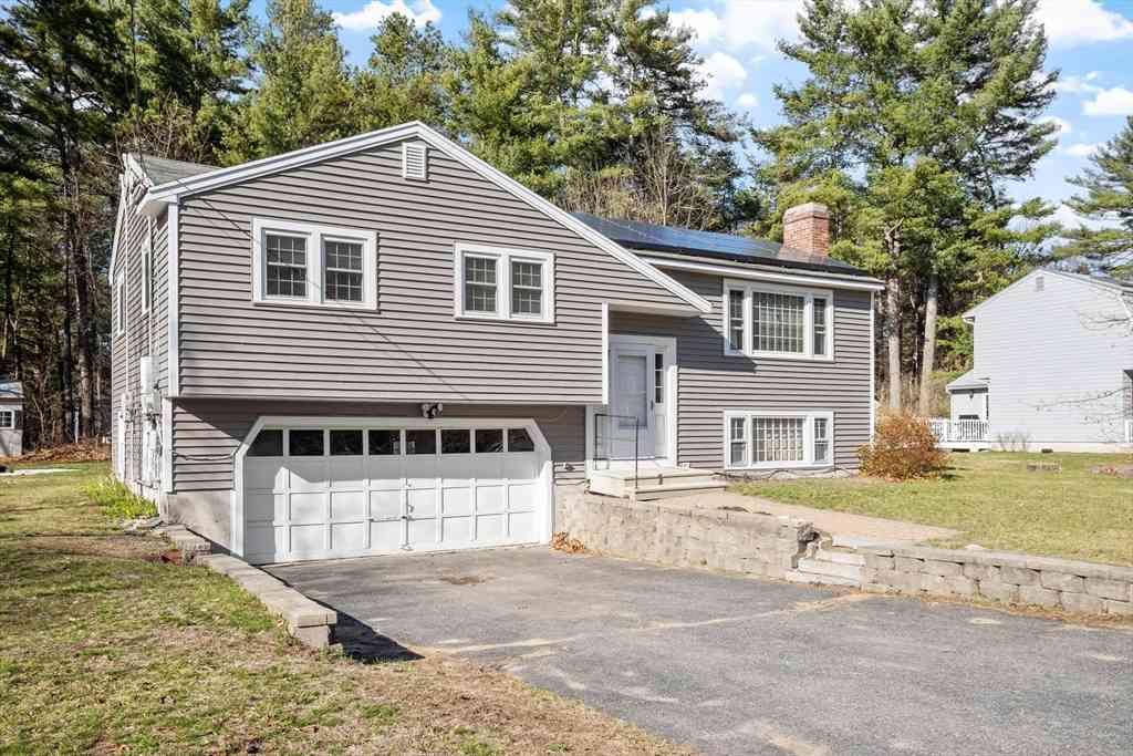 Homes For Sale - 9 Birch Ln<br/> Middlesex County, Townsend, MA 01469