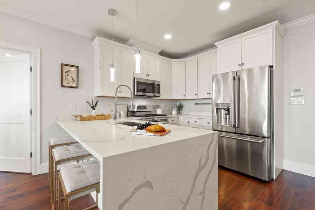 Condo For Sale - 519 Broadway #305<br/> Somerville, MA 02145