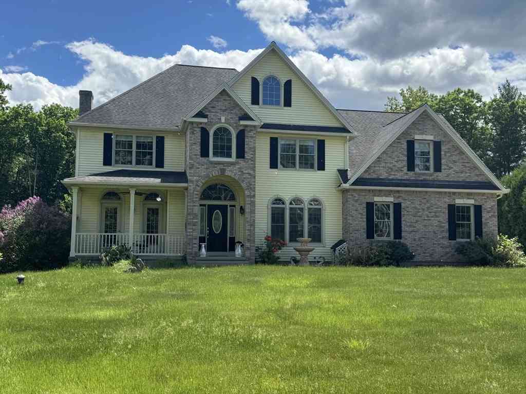 Homes For Sale - 5 Gableview Lane<br/> Southwick, MA 01077
