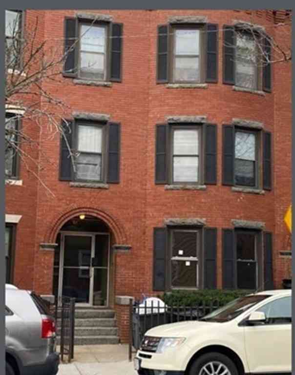 Apartment For Rent - 72 Florida St #3<br/> Boston, MA 02124