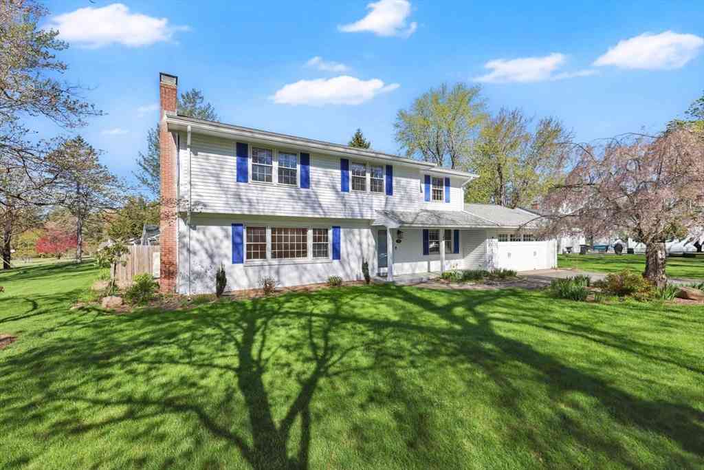 Homes For Sale - 186 Viscount Rd<br/> Longmeadow, MA 01106