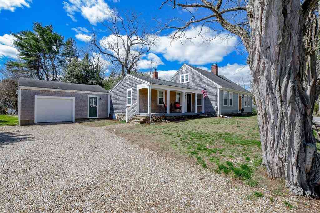 Homes For Sale - 586-A Front Street<br/> Plymouth County, Marion, MA 02738