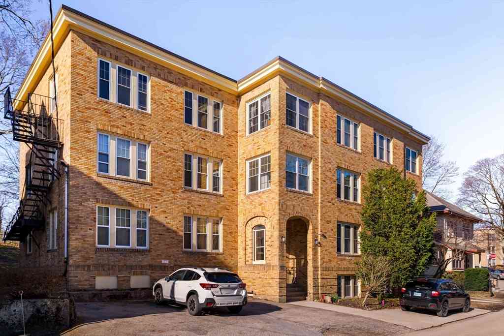 Condo For Sale - 48 Robinwood Ave #7<br/> Boston, MA 02130