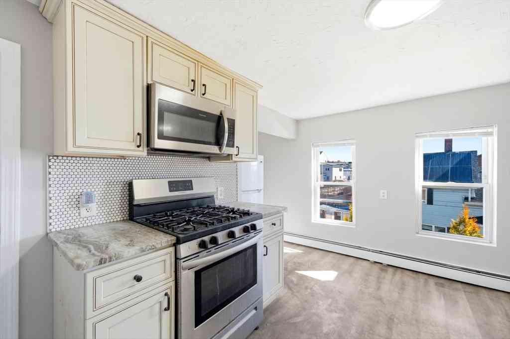 Apartment For Rent - 29-31 Auburn Street #2R<br/> Everett, MA 02149