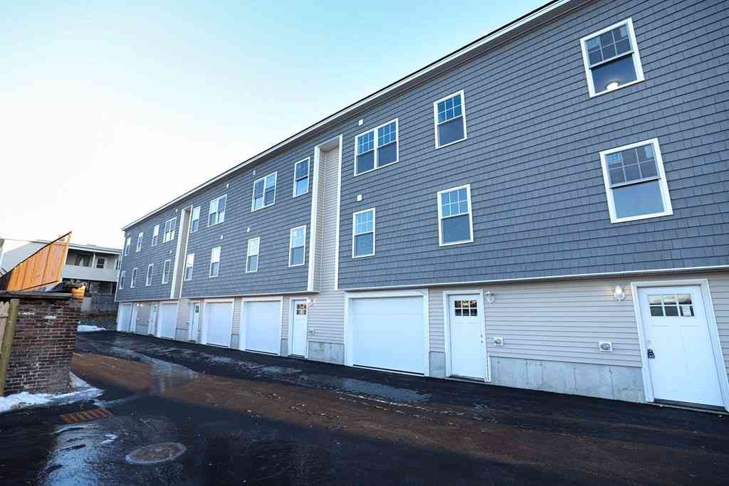 Condo For Sale - 17 Marshall #3<br/> Lowell, MA 01851