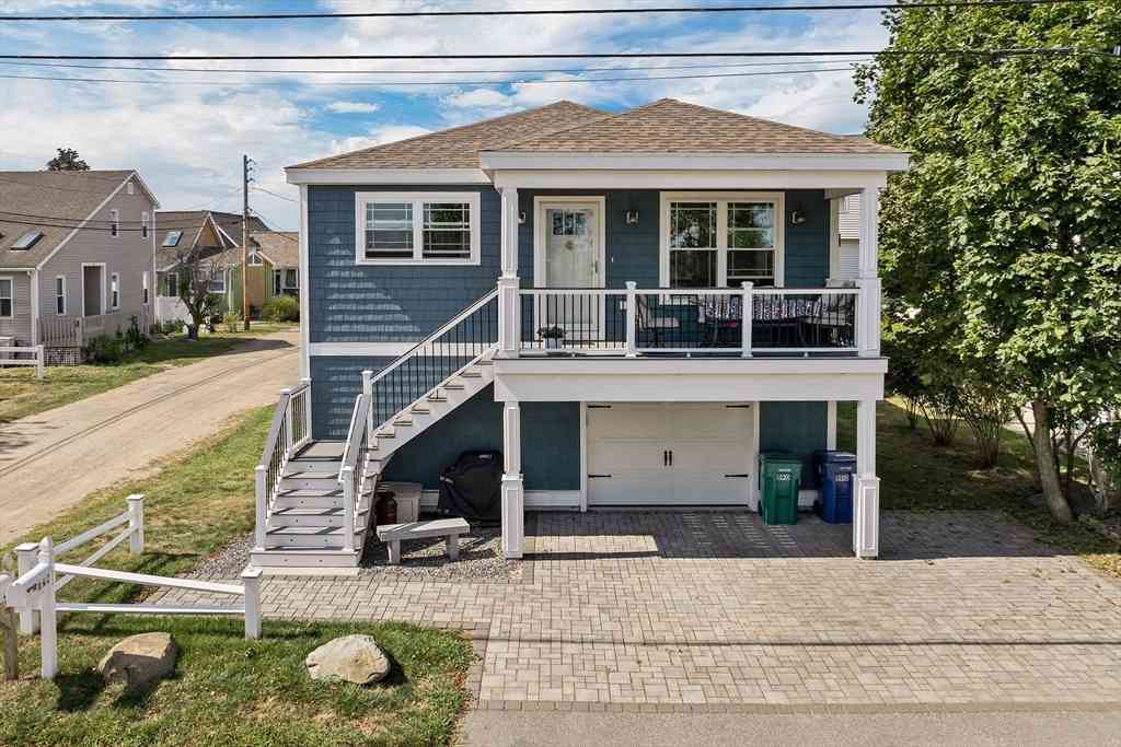 Homes For Sale - 190 Island Path<br/> Hampton, NH 03842