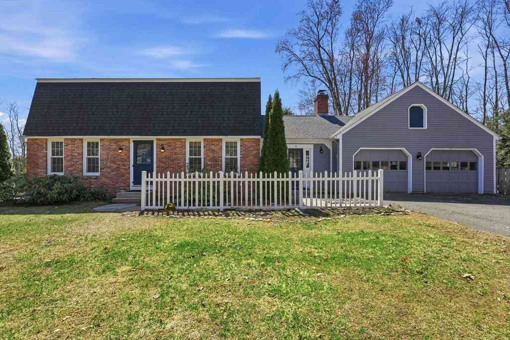 Homes For Sale - 21 Meadow Wood Dr<br/> Franklin County, Deerfield, MA 01373
